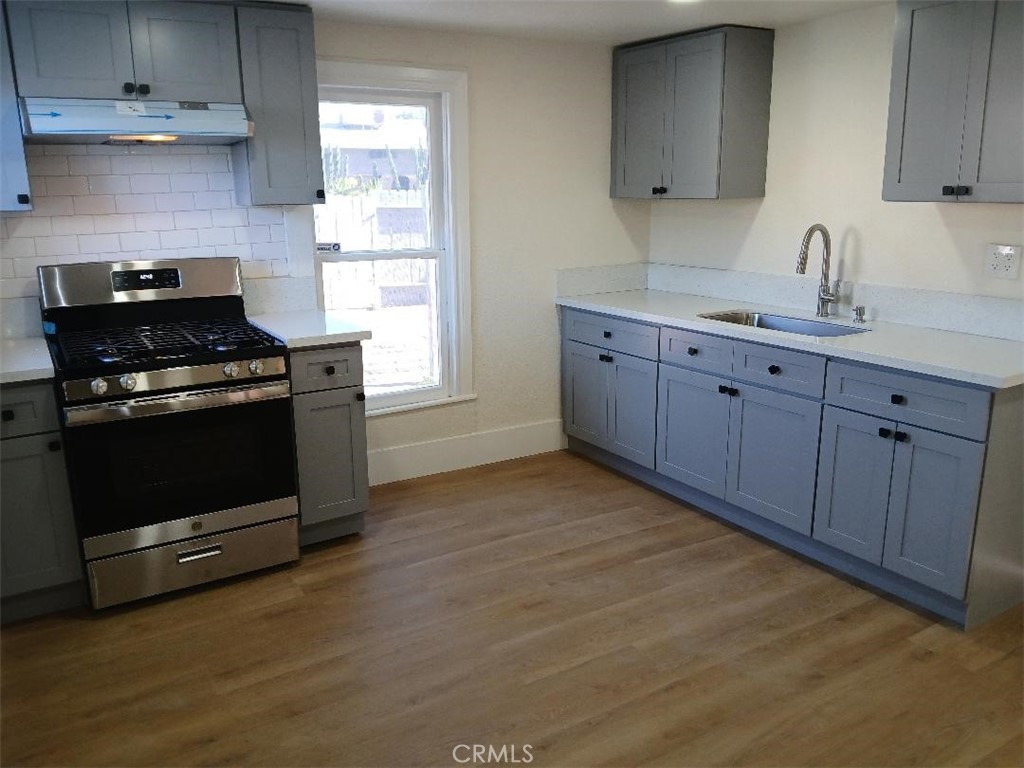 2111 Orange St Property Photo 12