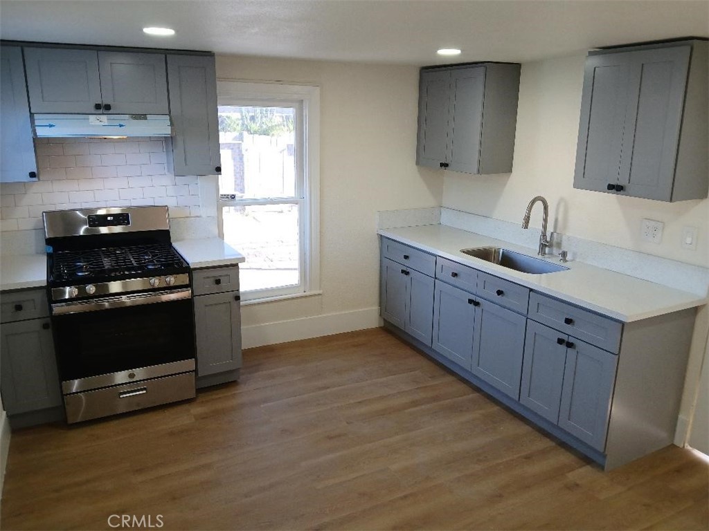 2111 Orange St Property Photo 14