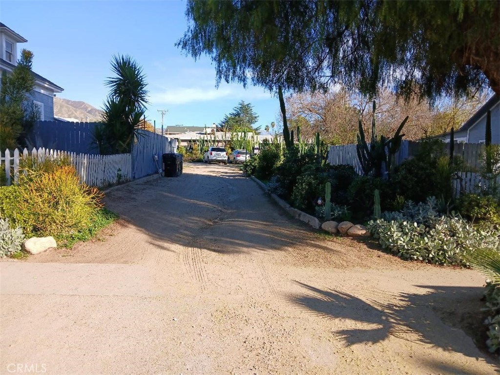 2111 Orange St Property Photo 21