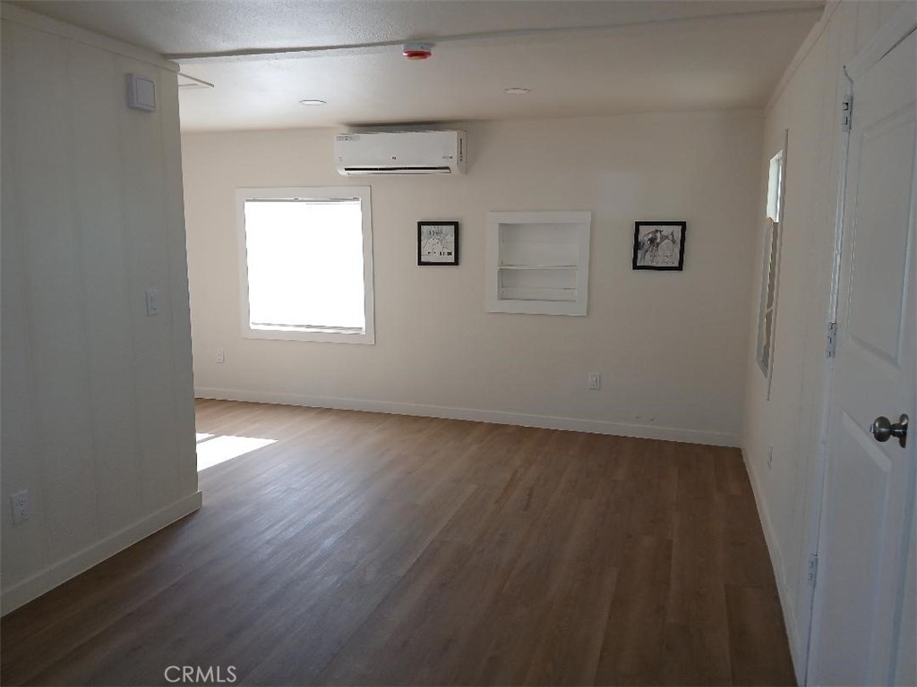 2111 Orange St Property Photo 25