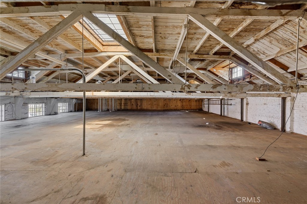 1900 E Anaheim Property Photo 17