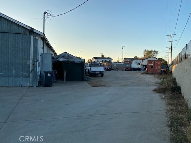 1339 E Wesley Property Photo 2