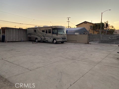 1339 E Wesley Property Photo 8