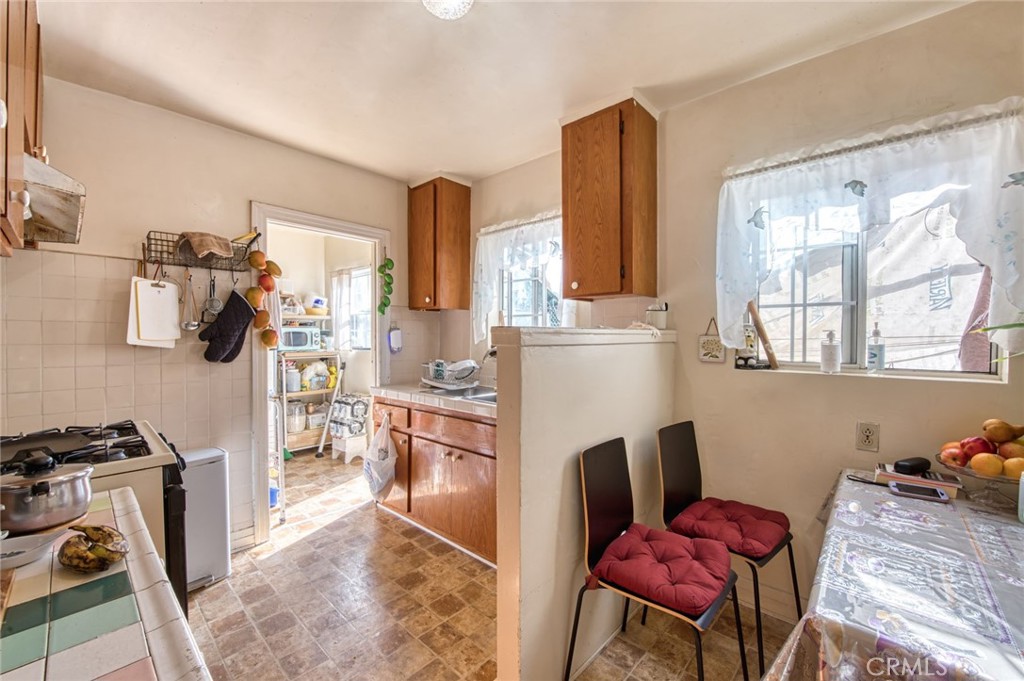 3982 S Gramercy Property Photo 10