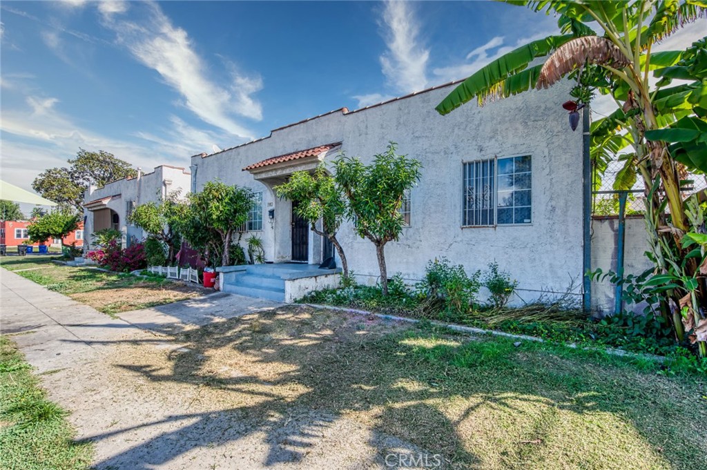 3982 S Gramercy Property Photo 14