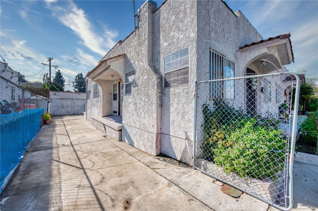 3982 S Gramercy Property Photo 21