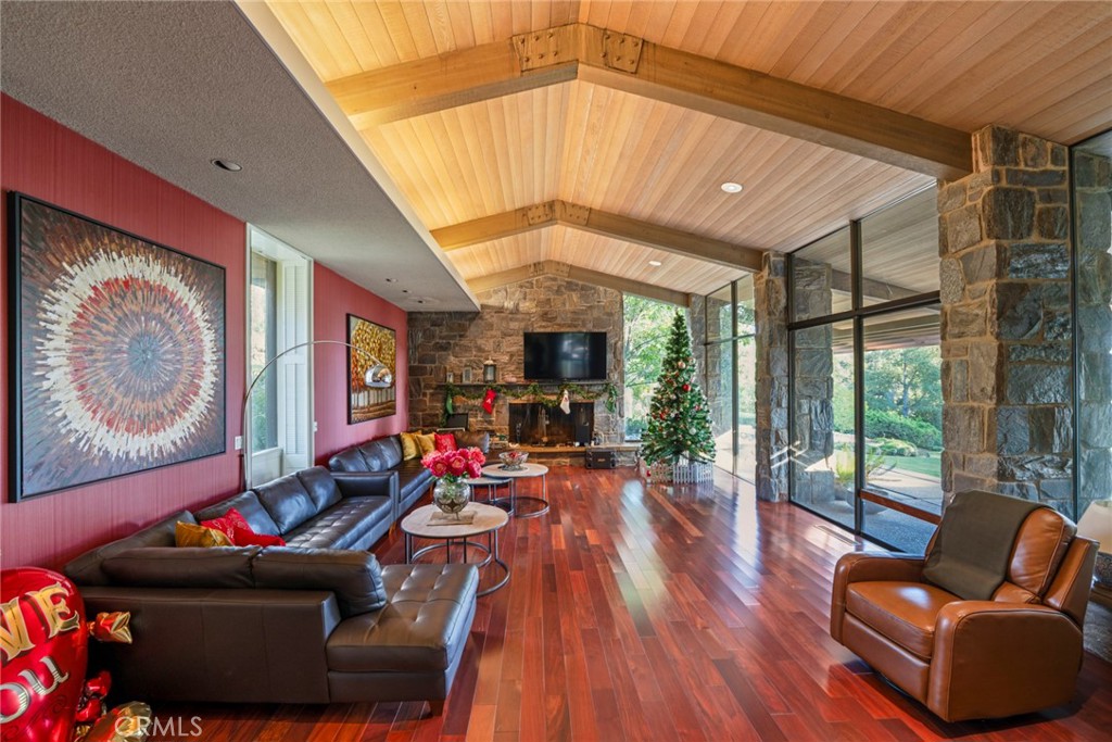 1458 Hillcrest Property Photo 41