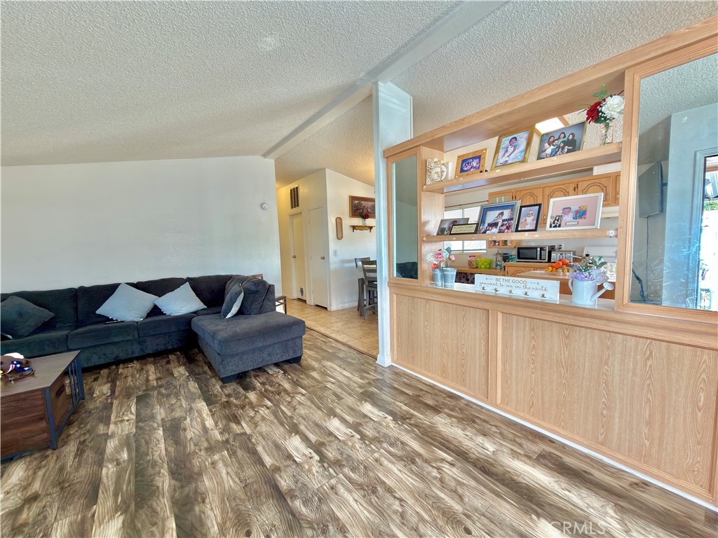 28 Walnut 28 Property Photo 9
