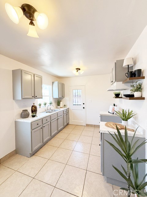 5010 W El Segundo Boulevard Property Photo 2