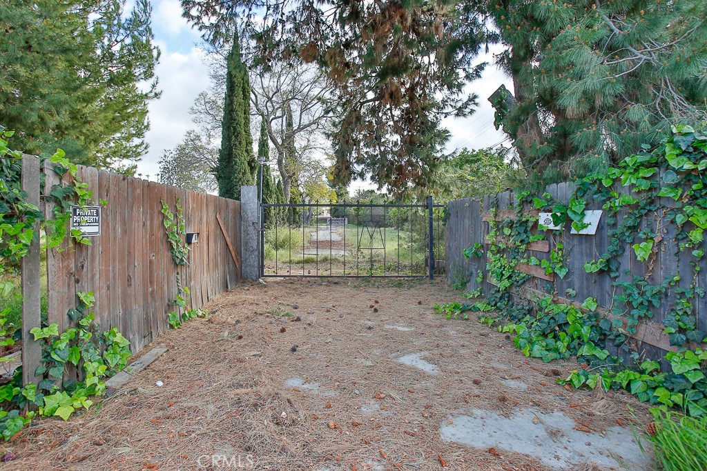 9792 Stanford Ave Property Photo 1