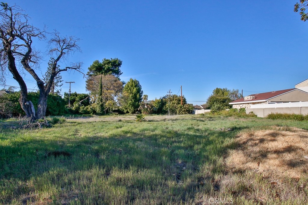 9792 Stanford Ave Property Photo 3