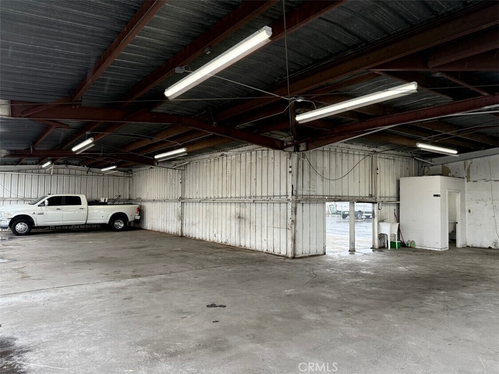 5925 Payton Avenue Property Photo 1