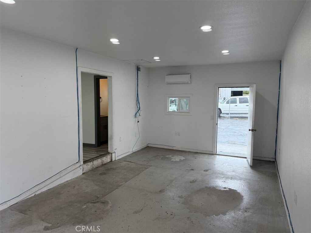 5925 Payton Avenue Property Photo 24