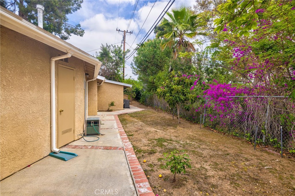 16875 Sausalito Drive Property Photo 8