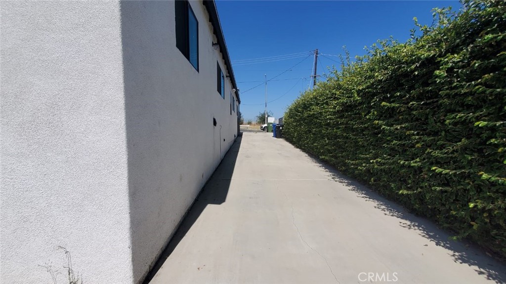 606 Fairview Property Photo 2