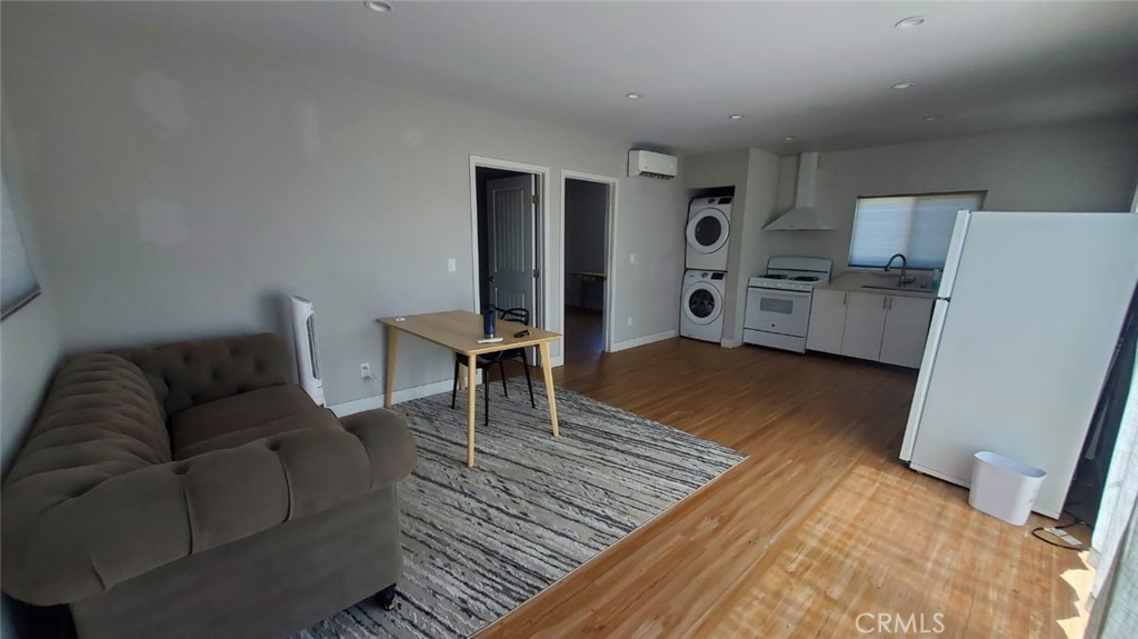 606 Fairview Property Photo 11