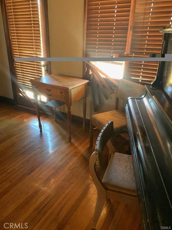 11646 Rosewood Property Photo 3