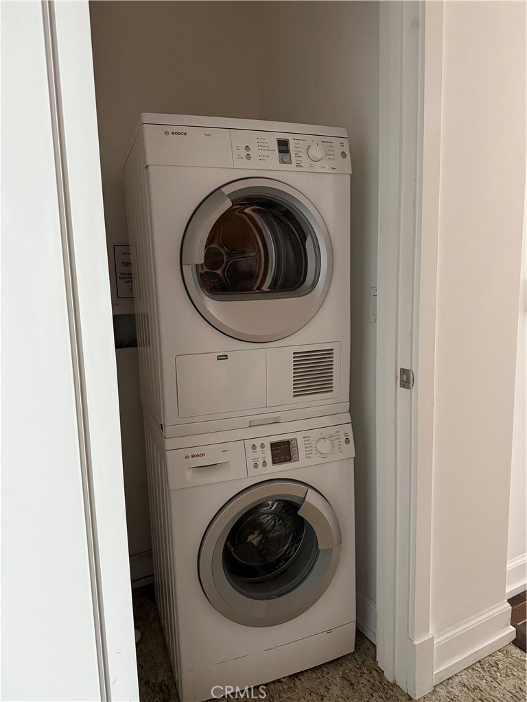 900 W Olympic Boulevard 41f Property Photo 8