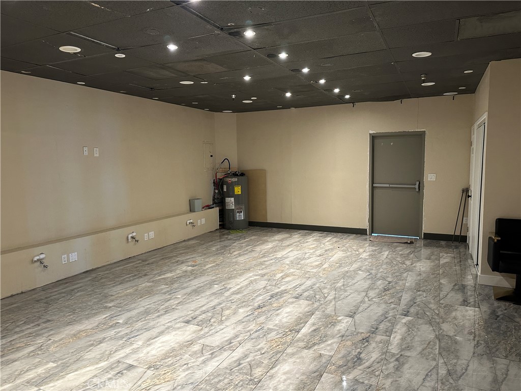 12921 Fern D Property Photo 1