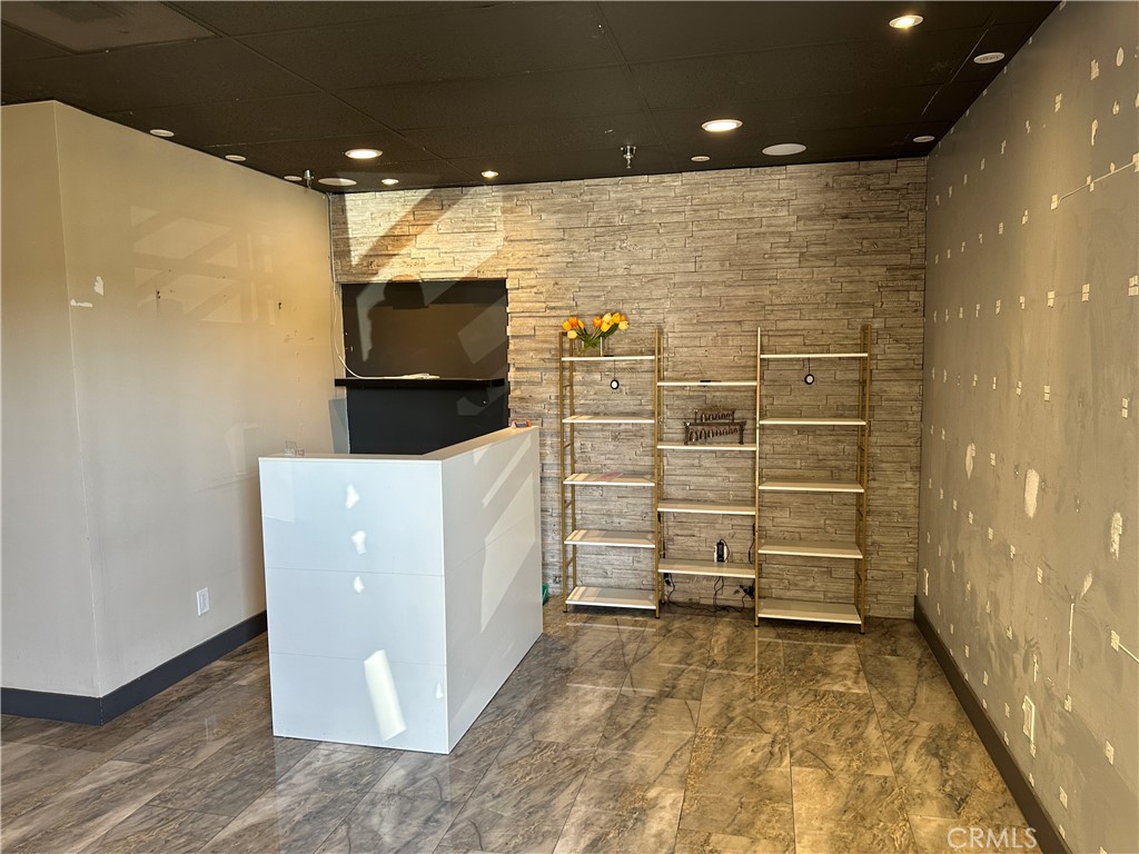 12921 Fern D Property Photo 7