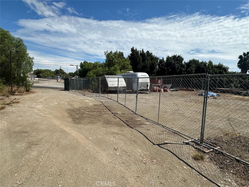 18 0 7207-021-18 Property Photo 4
