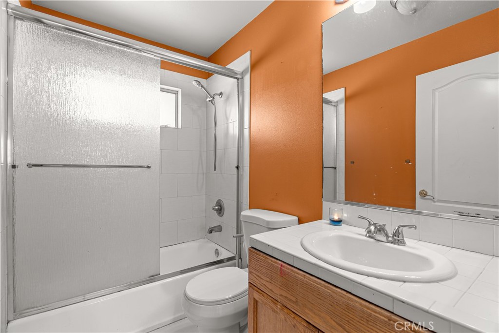 148 W Cherry Avenue Property Photo 17