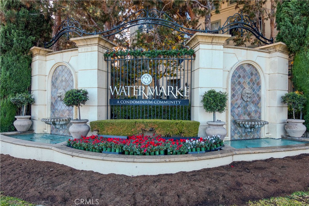 2408 Watermarke Place Property Photo 5