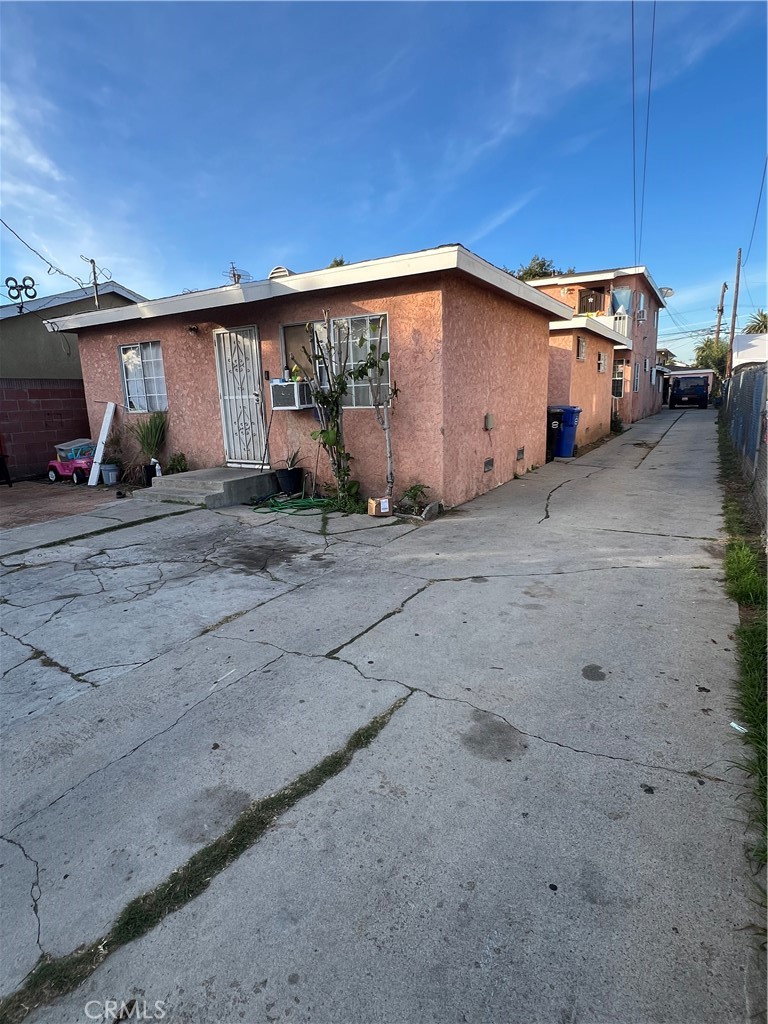 151 E 121st Property Photo 1