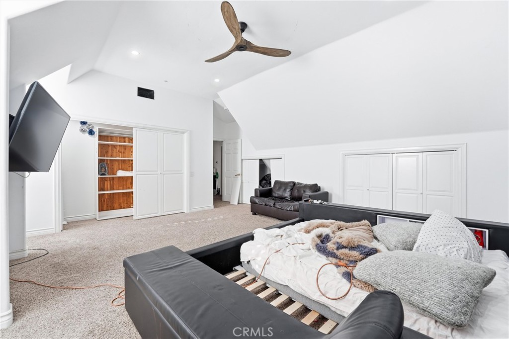 381 S Henning Way Property Photo 28