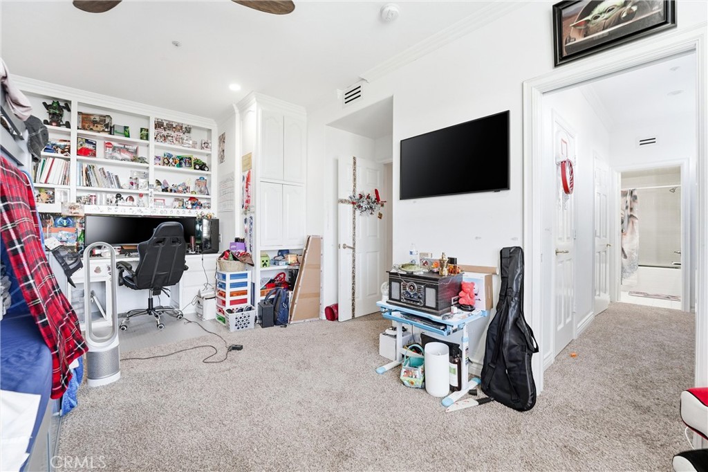 381 S Henning Way Property Photo 47