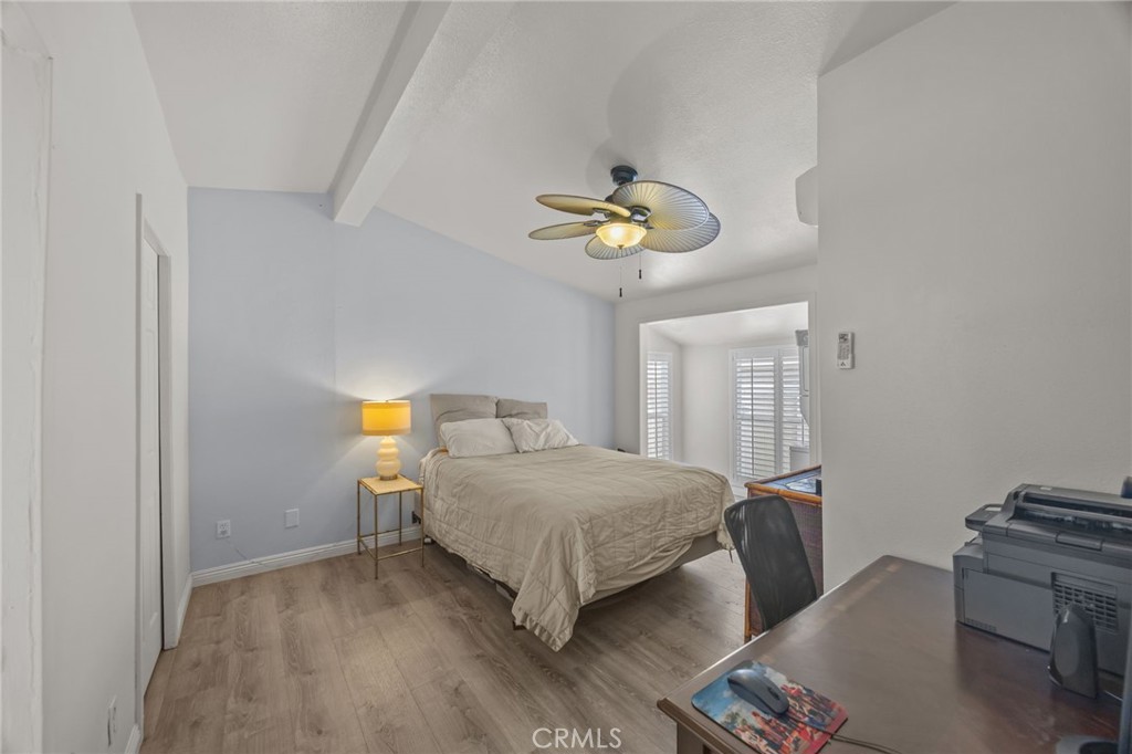 1660 Whittier Avenue 3 Property Photo 14