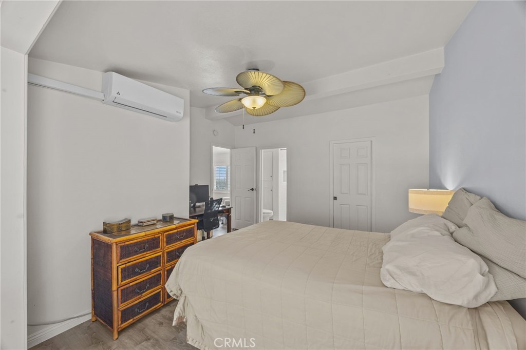 1660 Whittier Avenue 3 Property Photo 16