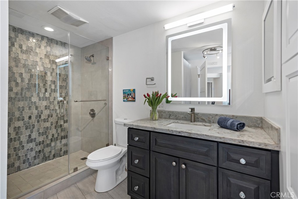 700 E Ocean Boulevard 3003 Property Photo 14