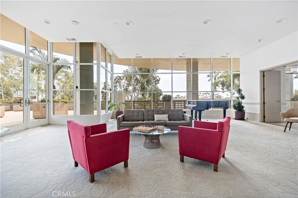 700 E Ocean Boulevard 3003 Property Photo 28
