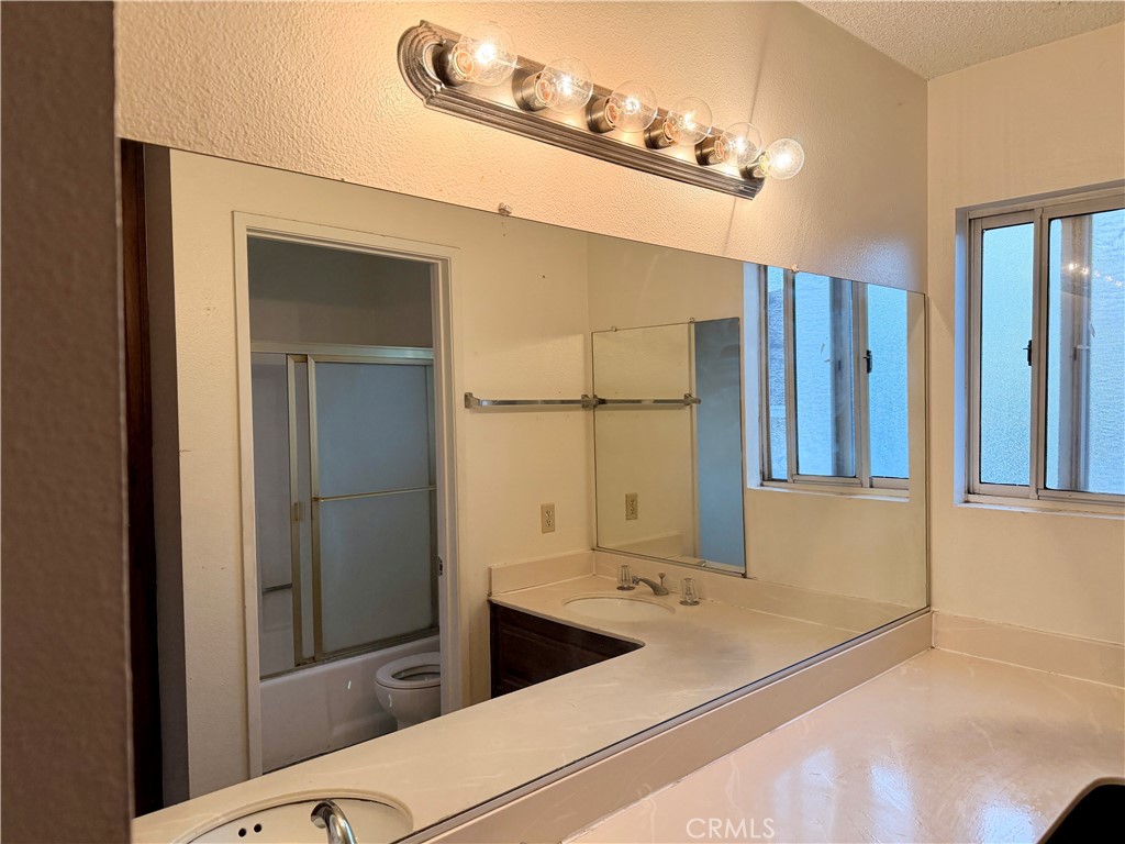3100 Jeannie Cmn Property Photo 24
