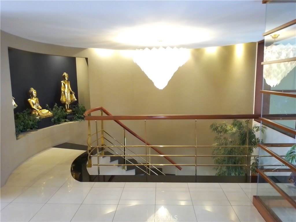 158 Aurelio Miro Quesada 2301 Property Photo 6