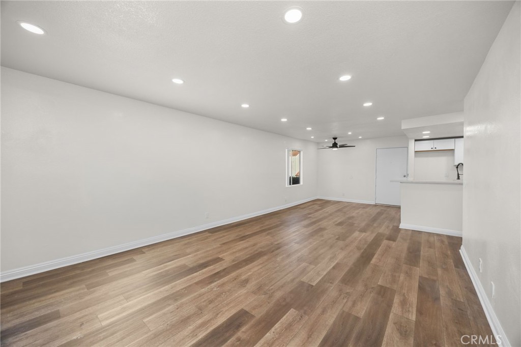 600 W 3rd Street B205 Property Photo 12