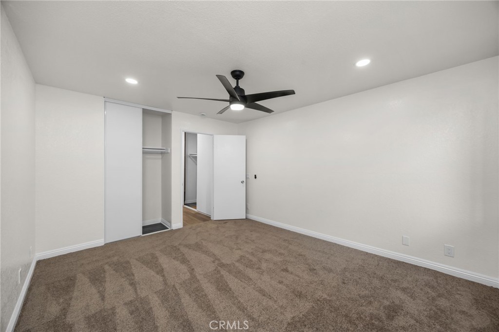 600 W 3rd Street B205 Property Photo 16