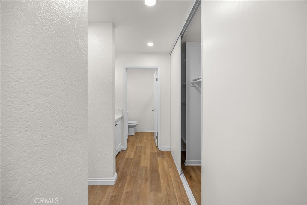 600 W 3rd Street B205 Property Photo 17
