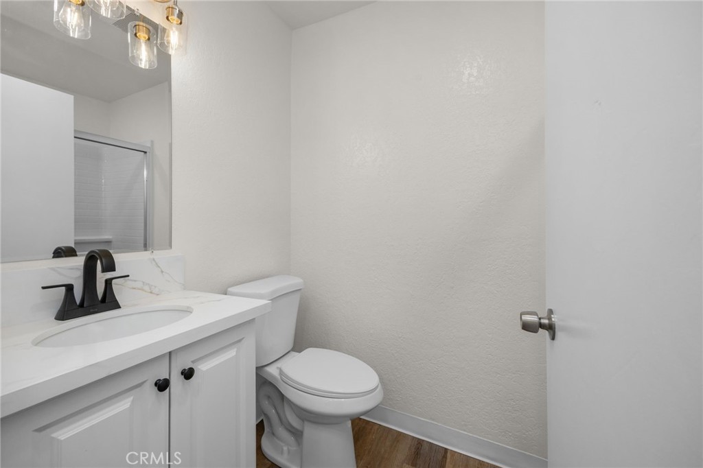 600 W 3rd Street B205 Property Photo 19