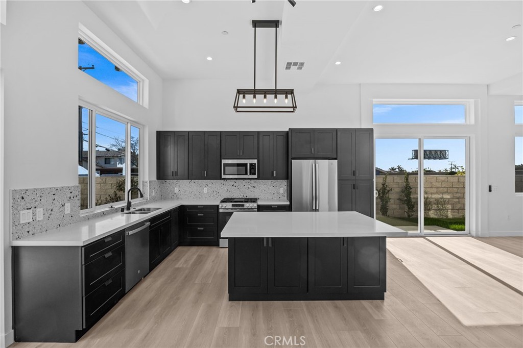 3215 S El Camino Real Property Photo 3