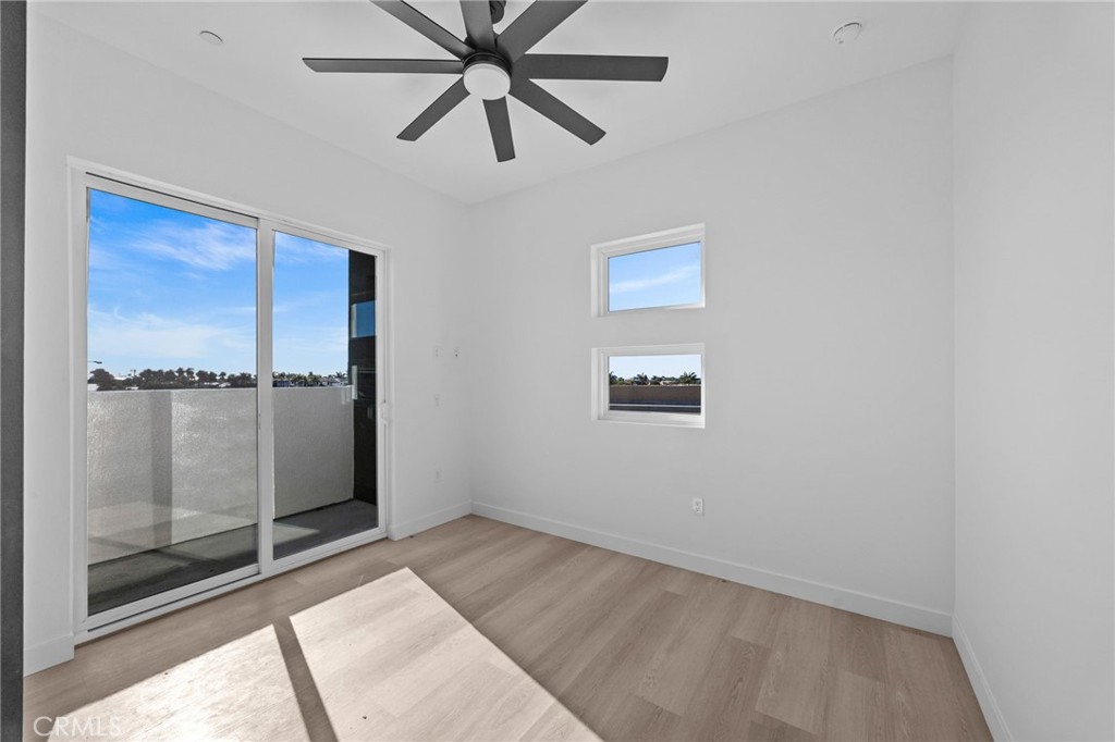 3215 S El Camino Real Property Photo 16