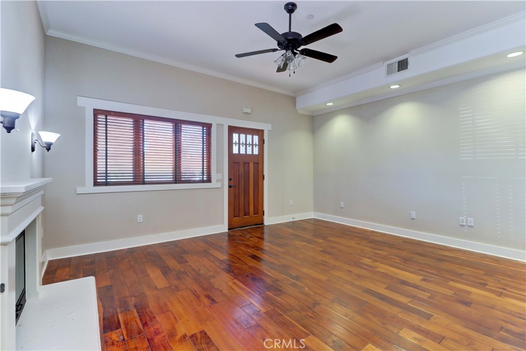130 N Vermont Property Photo 8