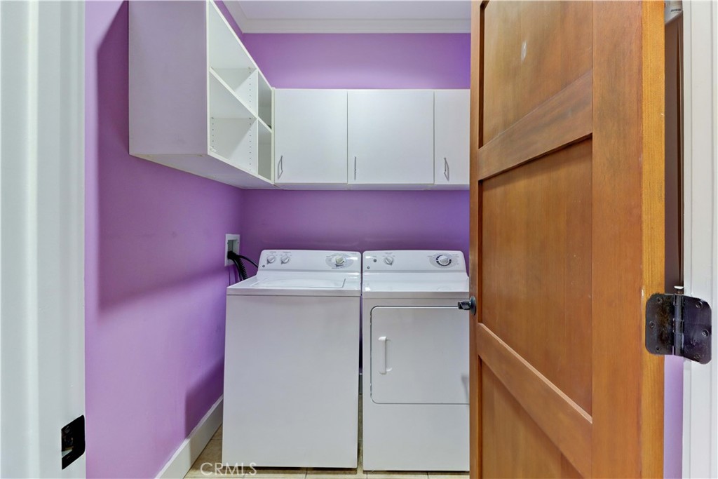 130 N Vermont Property Photo 17