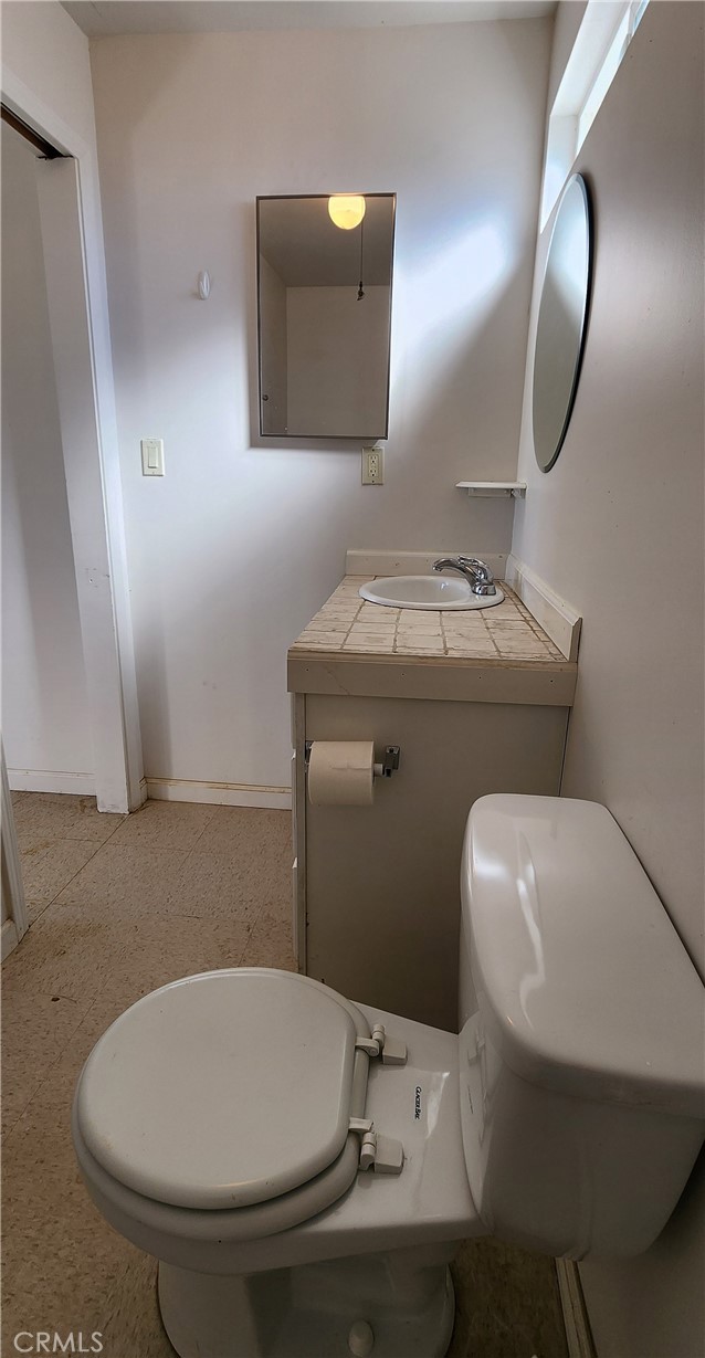 6042 Milne Road Property Photo 5