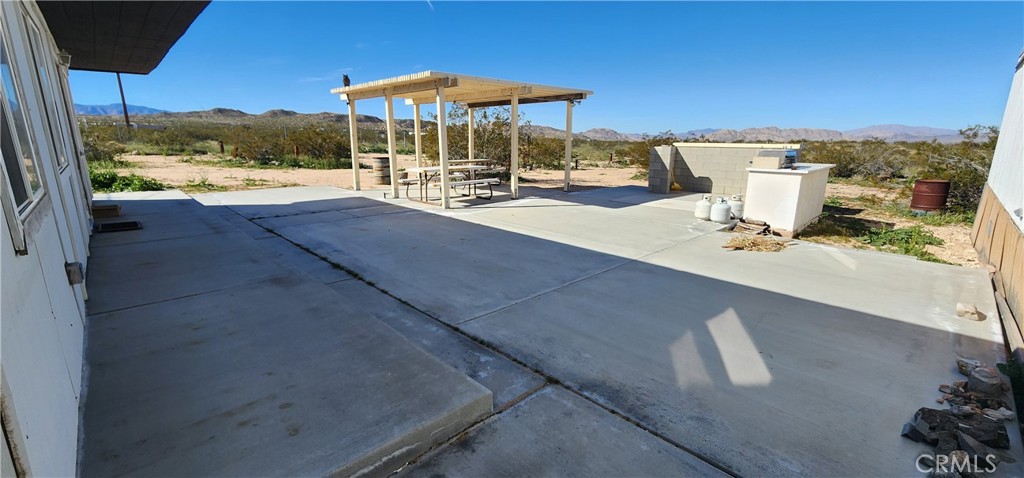 6042 Milne Road Property Photo 9