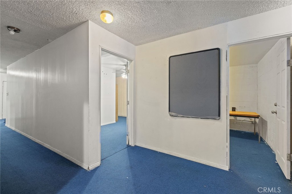 10527 Compton Property Photo 10