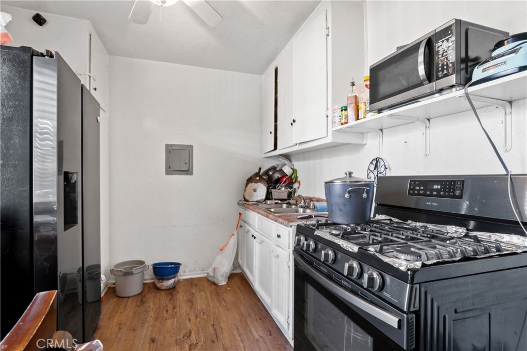 8717 Avalon Property Photo 13