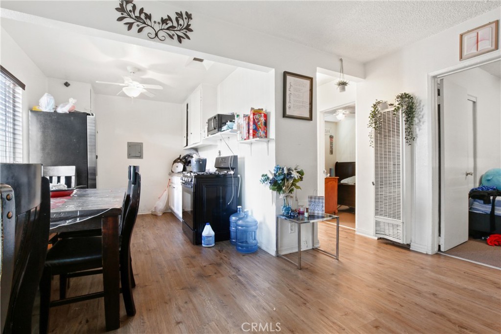 8717 Avalon Property Photo 14