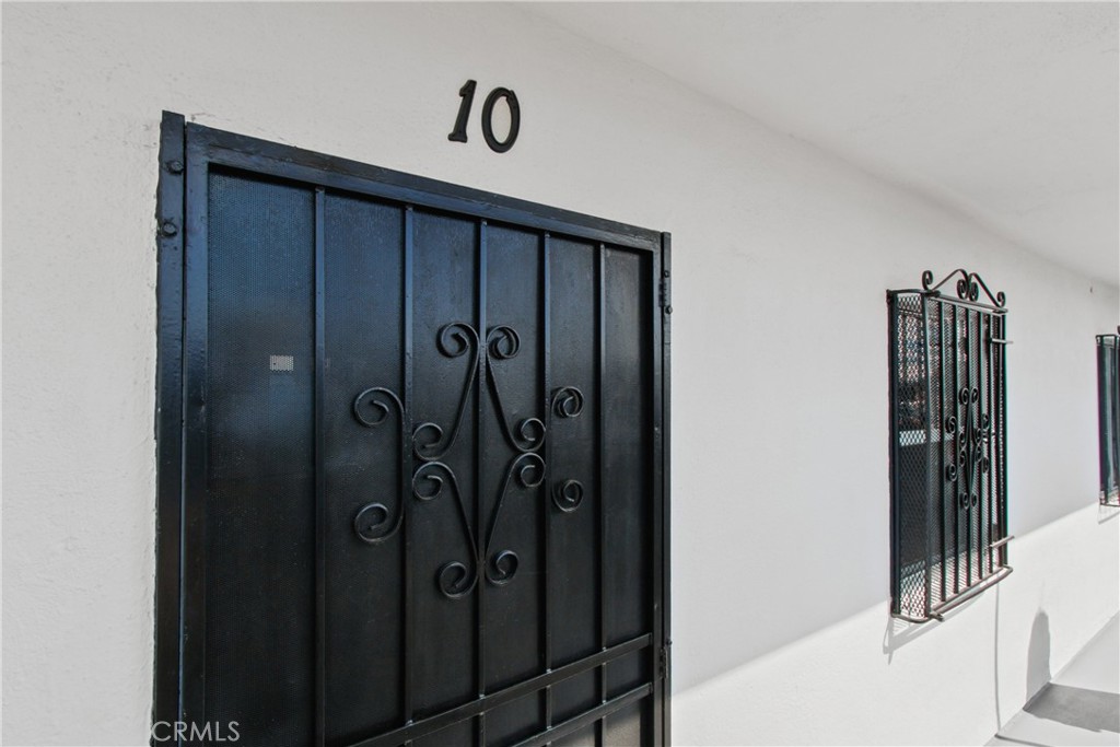 8717 Avalon Property Photo 15